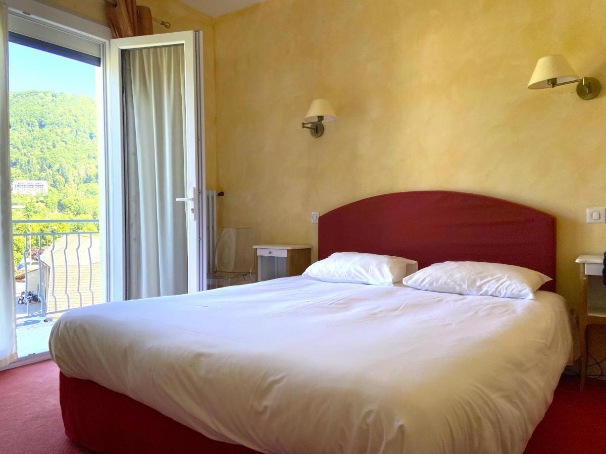 Hotel Beausejour Vic-sur-Cère 객실 사진