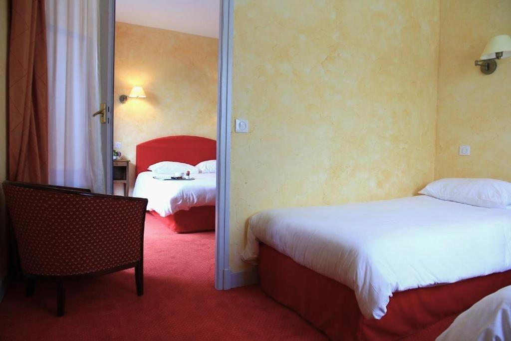 Hotel Beausejour Vic-sur-Cère 객실 사진